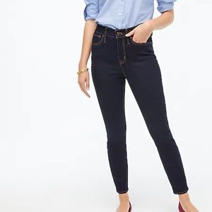 J Crew Curvy 10" high-rise skinny jean in signature stretch